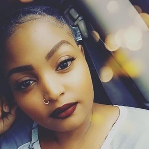 Meet your Posher, Alisa